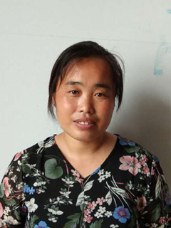 崔红霞（女）中式面点师