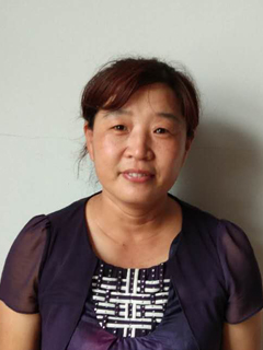 薛辉（女）中式面点师