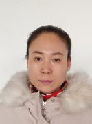 何英（女）保健按摩师